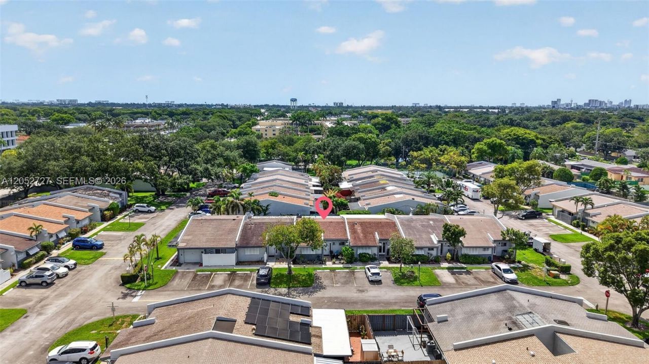 2377 N 37th Ave , Hollywood, FL 33021 Photo