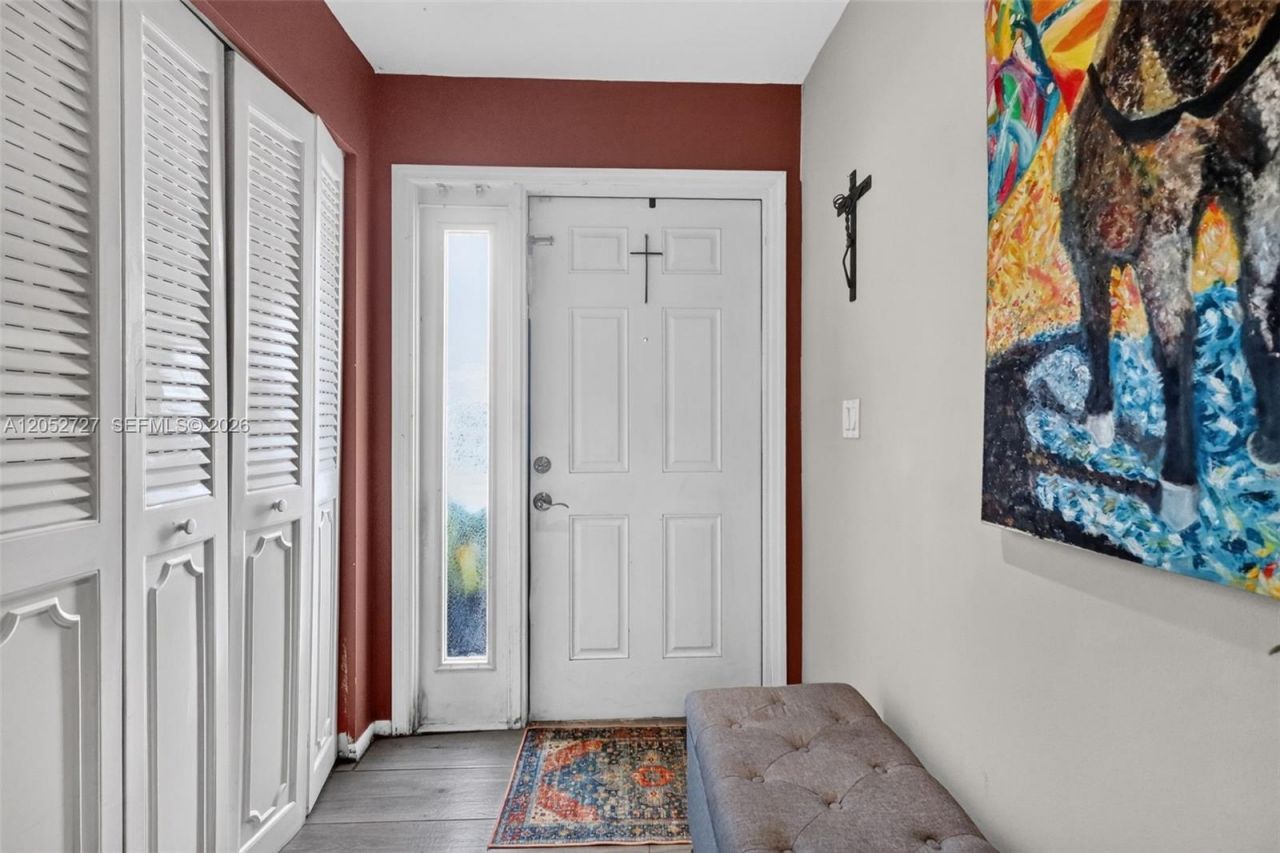 2377 N 37th Ave , Hollywood, FL 33021 Photo