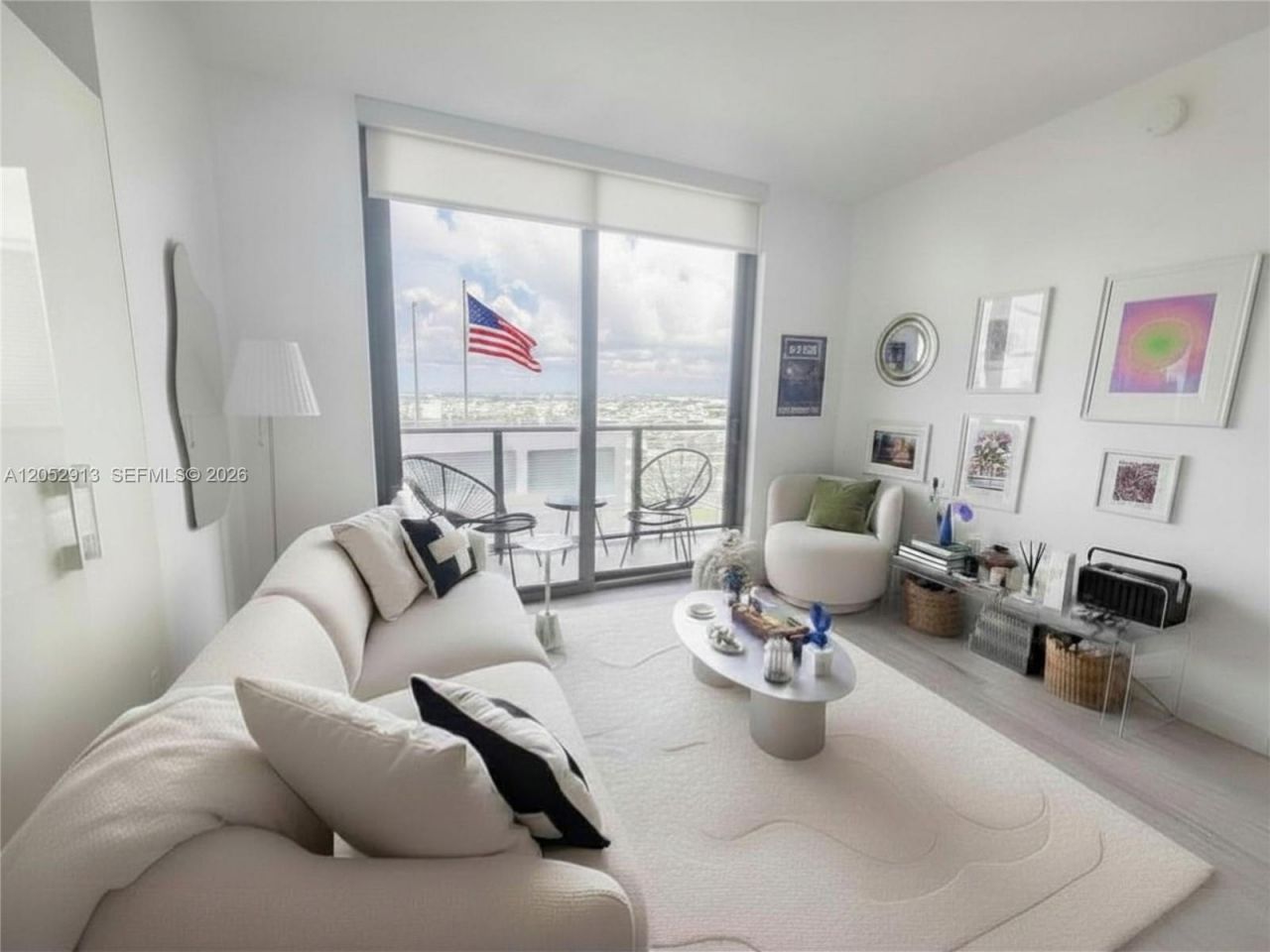 55 SW 9th St , Unit 3207, Miami, FL 33130 Photo