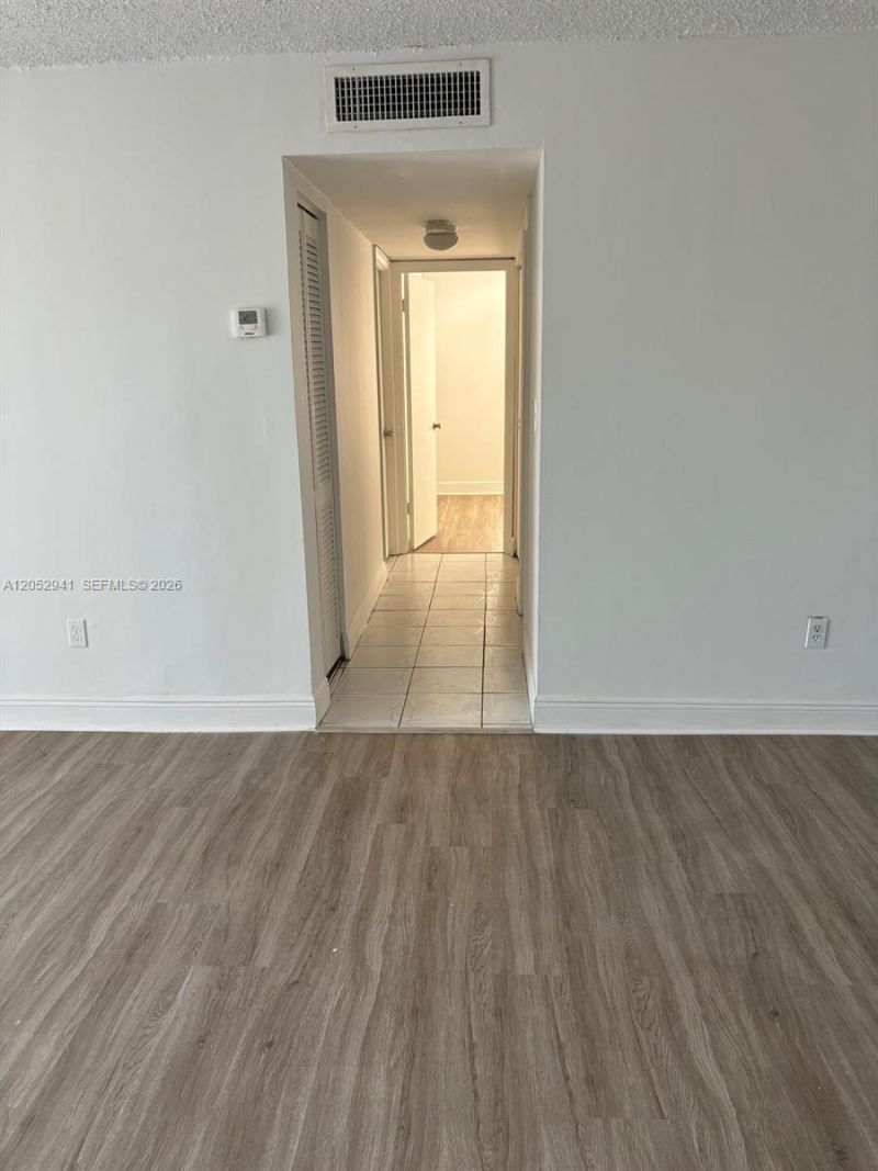 488 NW 165th St Rd , Unit B-616, Miami, FL 33169 Photo