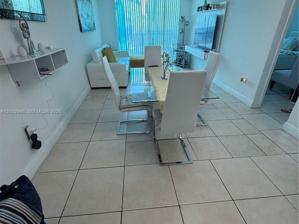 1805 Sans Souci Blvd , Unit 320, North Miami, FL 33181