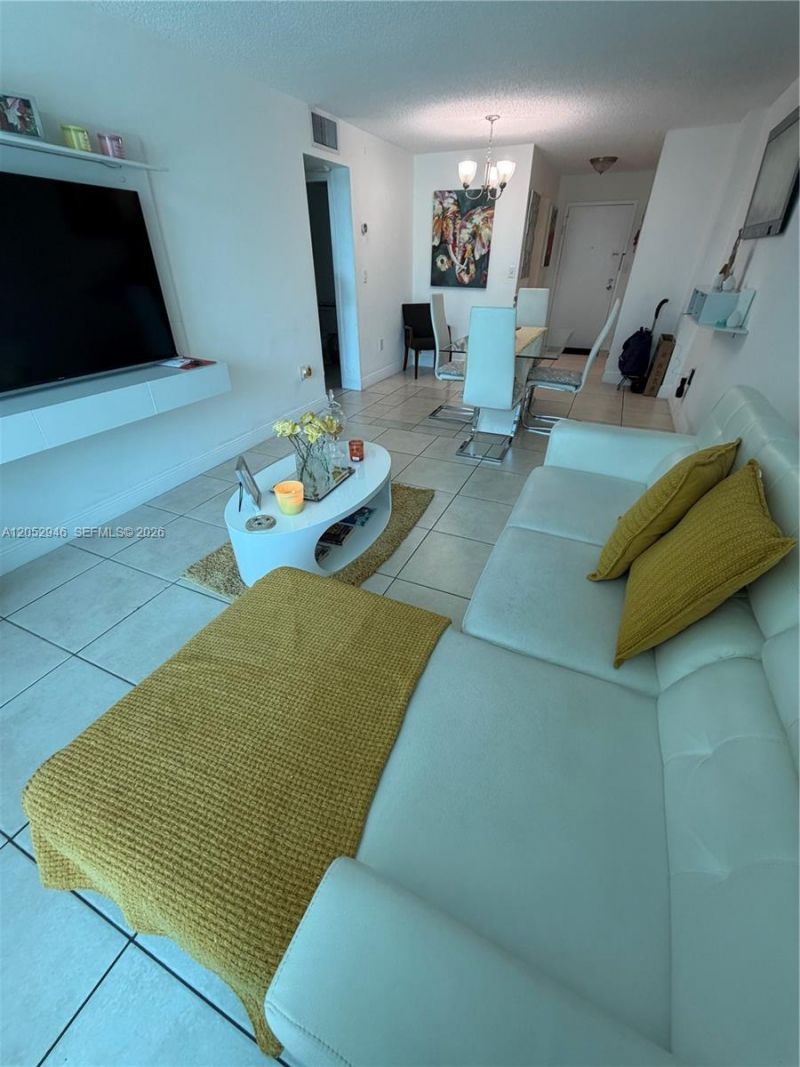 1805 Sans Souci Blvd , Unit 320, North Miami, FL 33181 Photo