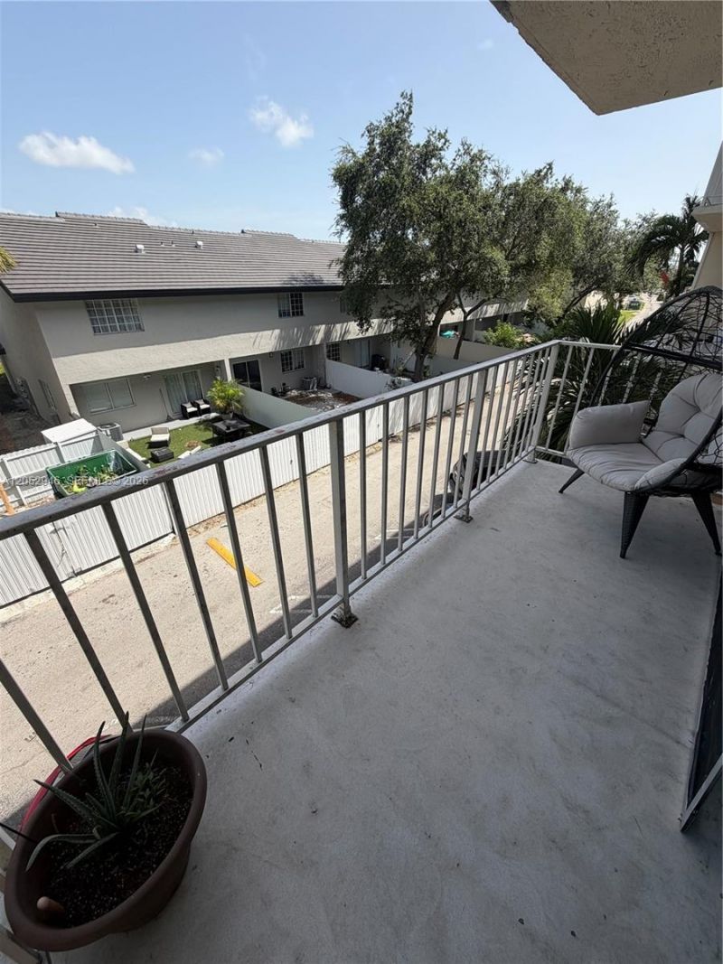 1805 Sans Souci Blvd , Unit 320, North Miami, FL 33181 Photo