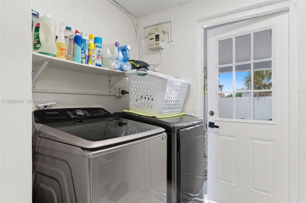 7933 Madeira St, Miramar, FL 33023 Photo