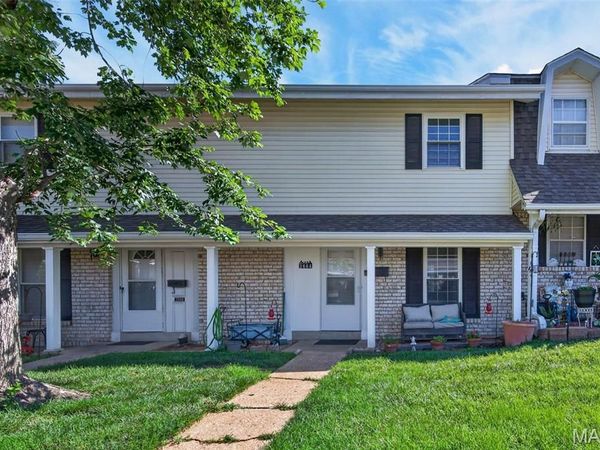 2664 Falcons Way , Unit 56, St Charles, MO 63303