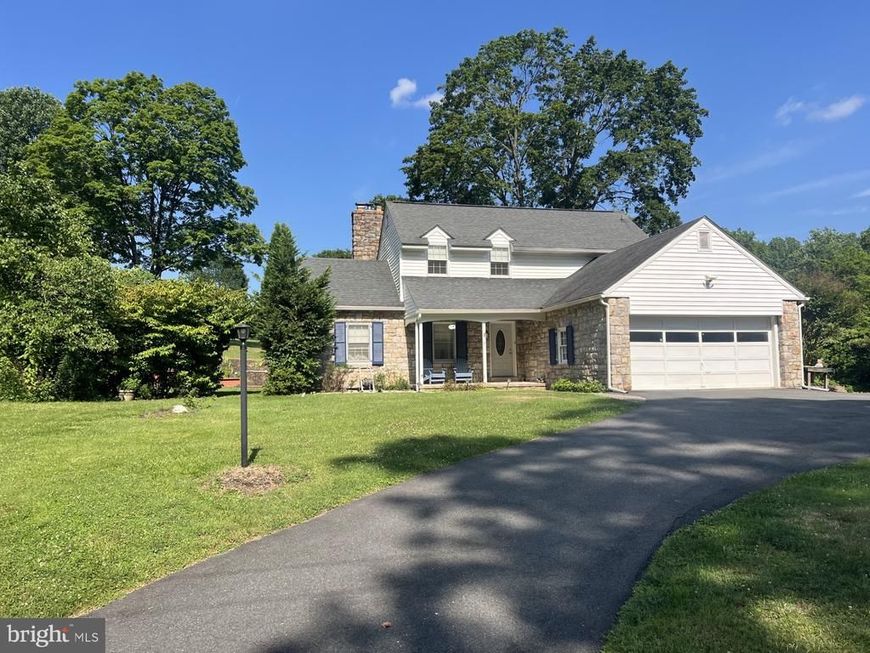 2 Bingaman Road, Reading, PA 19606 Main Photo