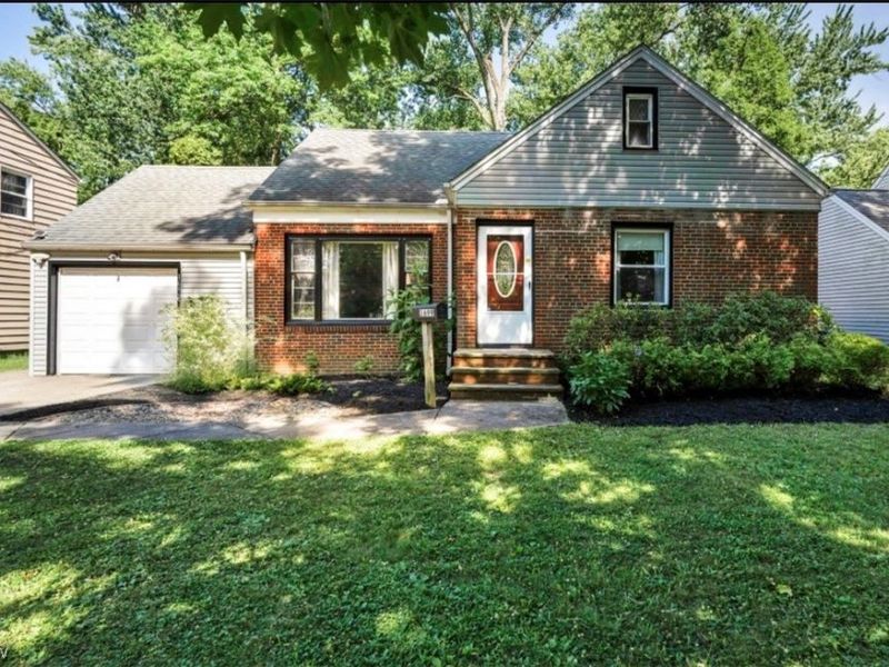 1699 Lyndhurst, Lyndhurst, OH 44124 Photo 3