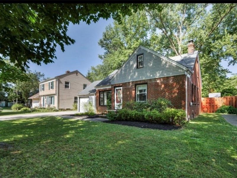 1699 Lyndhurst, Lyndhurst, OH 44124 Photo 5