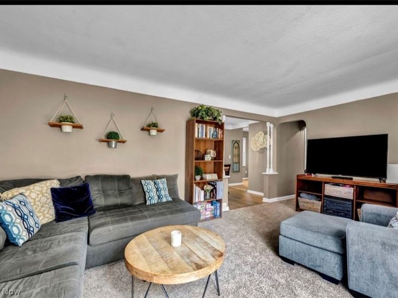 1699 Lyndhurst, Lyndhurst, OH 44124 Photo 6