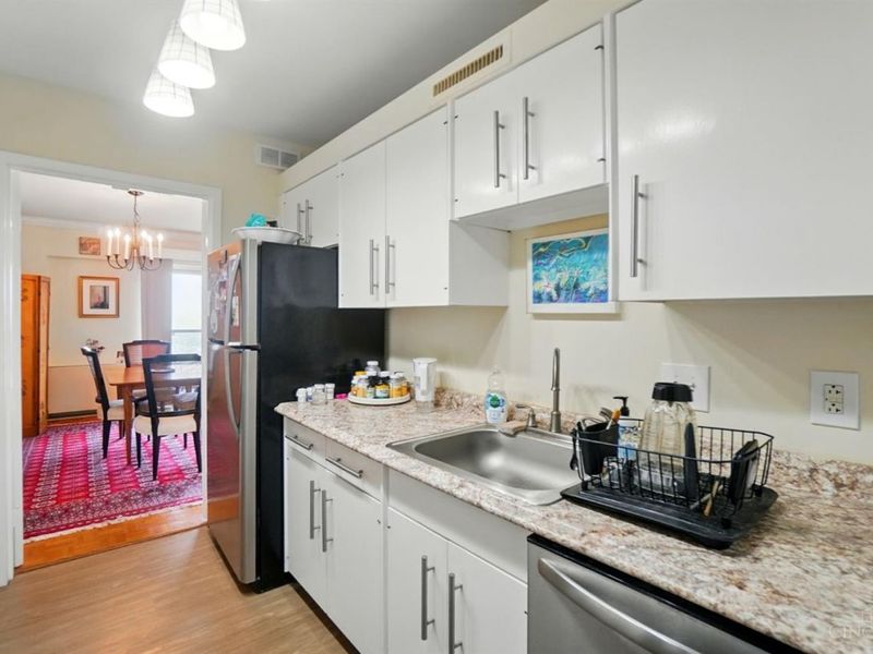 2200 Victory Parkway, Unit 1601, Cincinnati, OH 45206 Photo 12