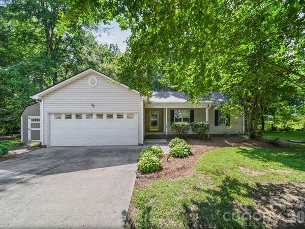 126 Fritzvon Drive , Mount Pleasant, NC 28124