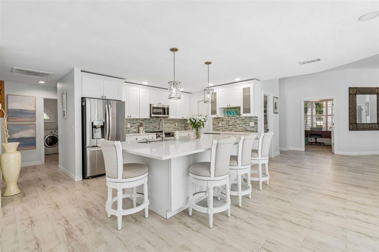 4627 Trails Drive , Sarasota, FL 34232 Photo