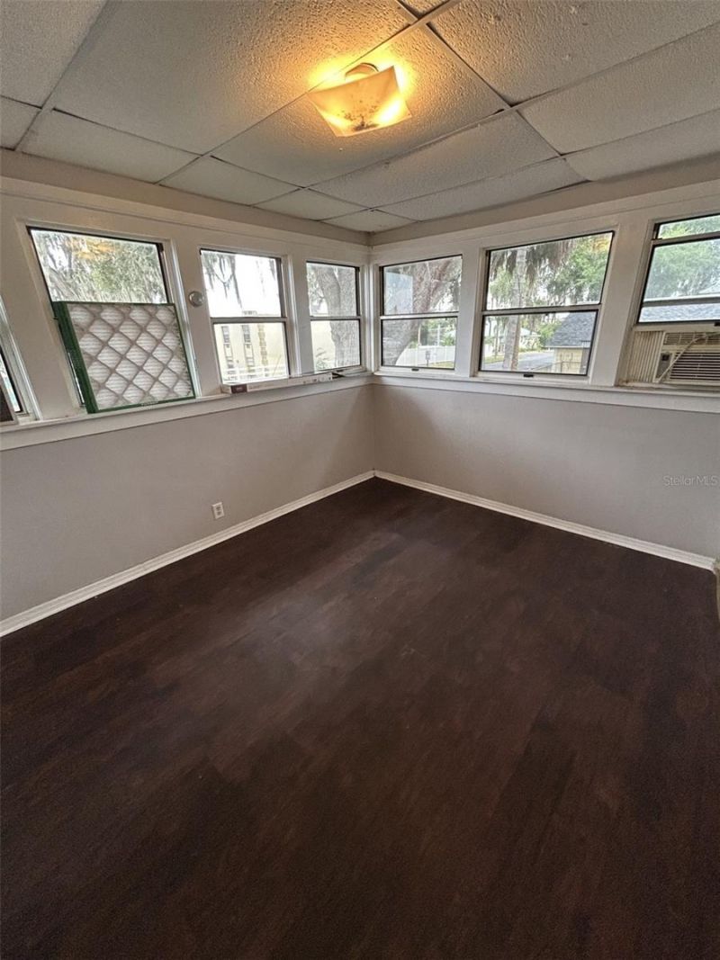 103 E Ward Avenue, Eustis, FL 32726 Photo