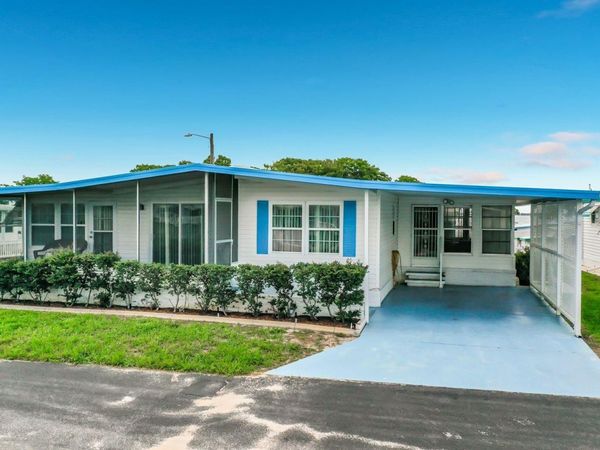 176 SUNSET DRIVE , TAVARES, FL 32778