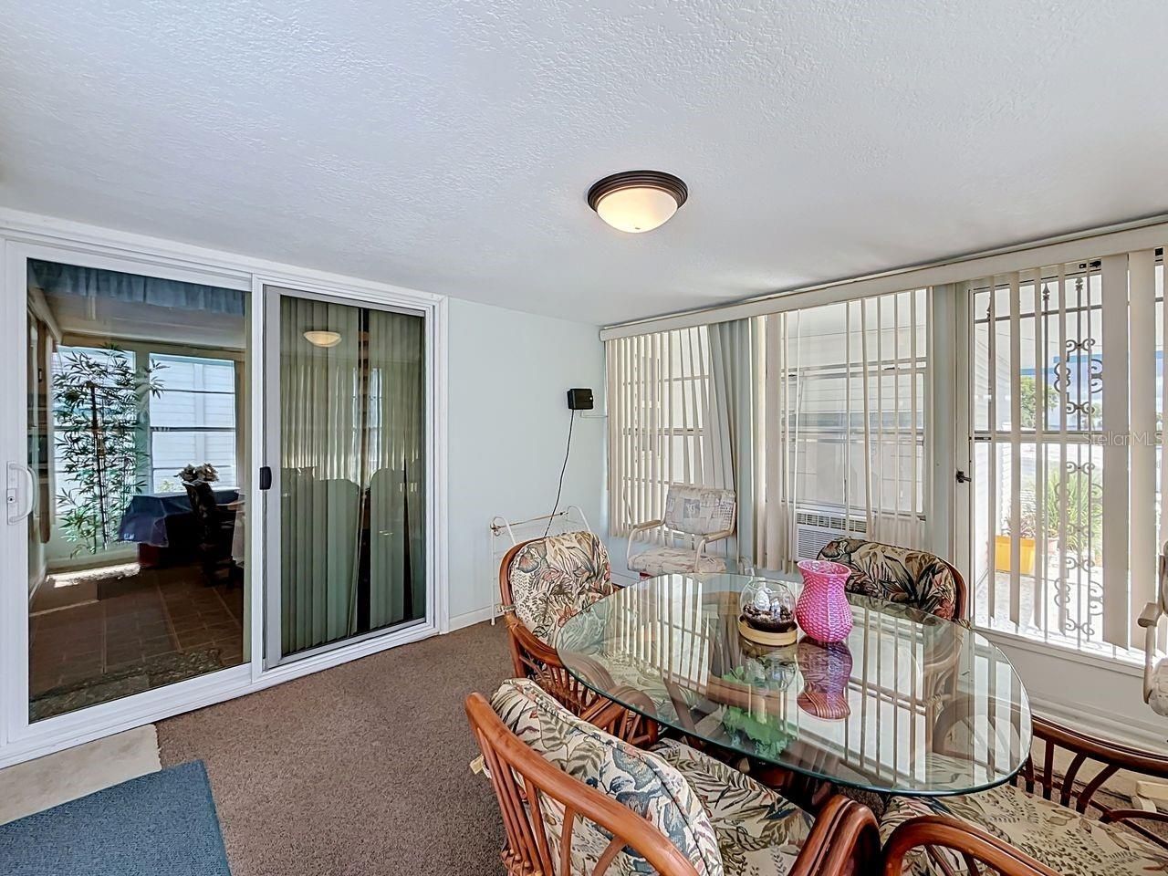 176 Sunset Drive , Tavares, FL 32778 Photo