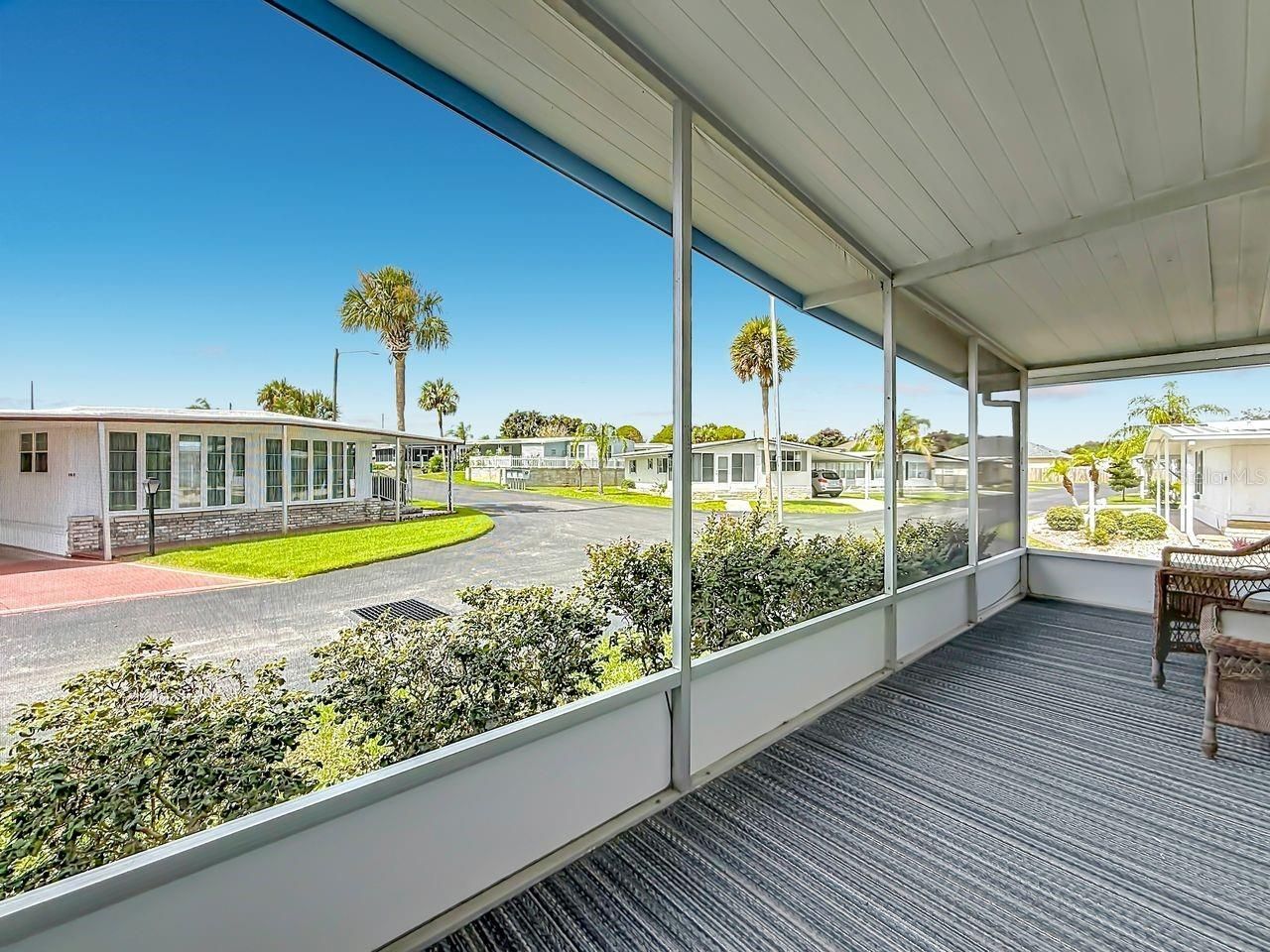 176 Sunset Drive , Tavares, FL 32778 Photo