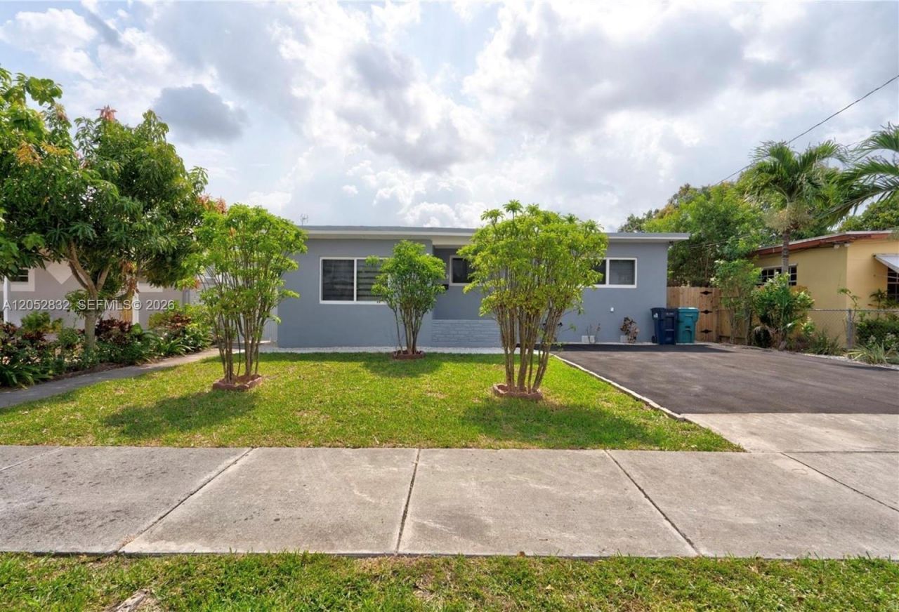3635 SW 88th Ct, Miami, FL 33165 Photo