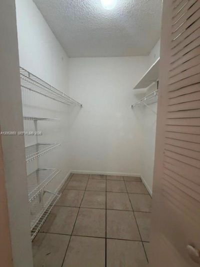 2421 NW 96th Ter , Unit 20J, Pembroke Pines, FL 33024 Photo