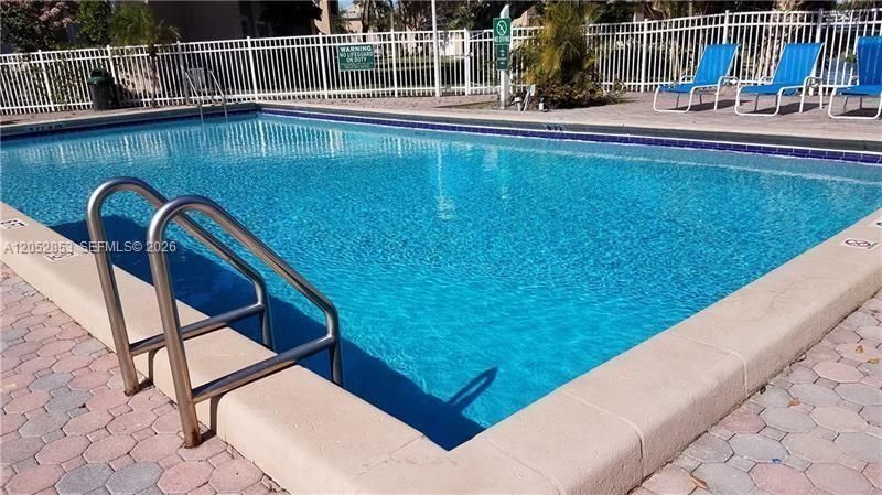 2421 NW 96th Ter , Unit 20J, Pembroke Pines, FL 33024 Photo