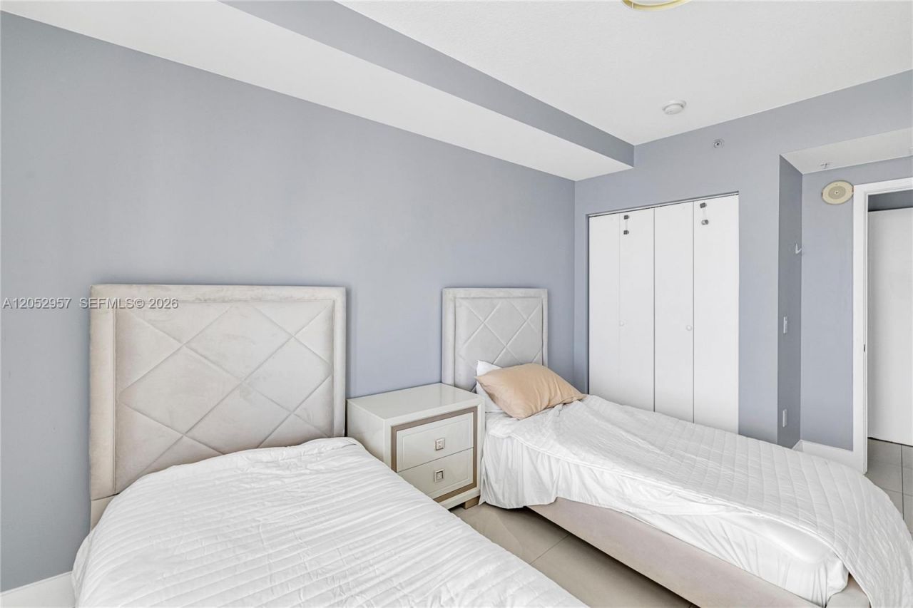 6700 Indian Creek Dr , Unit 1205, Miami Beach, FL 33141 Photo