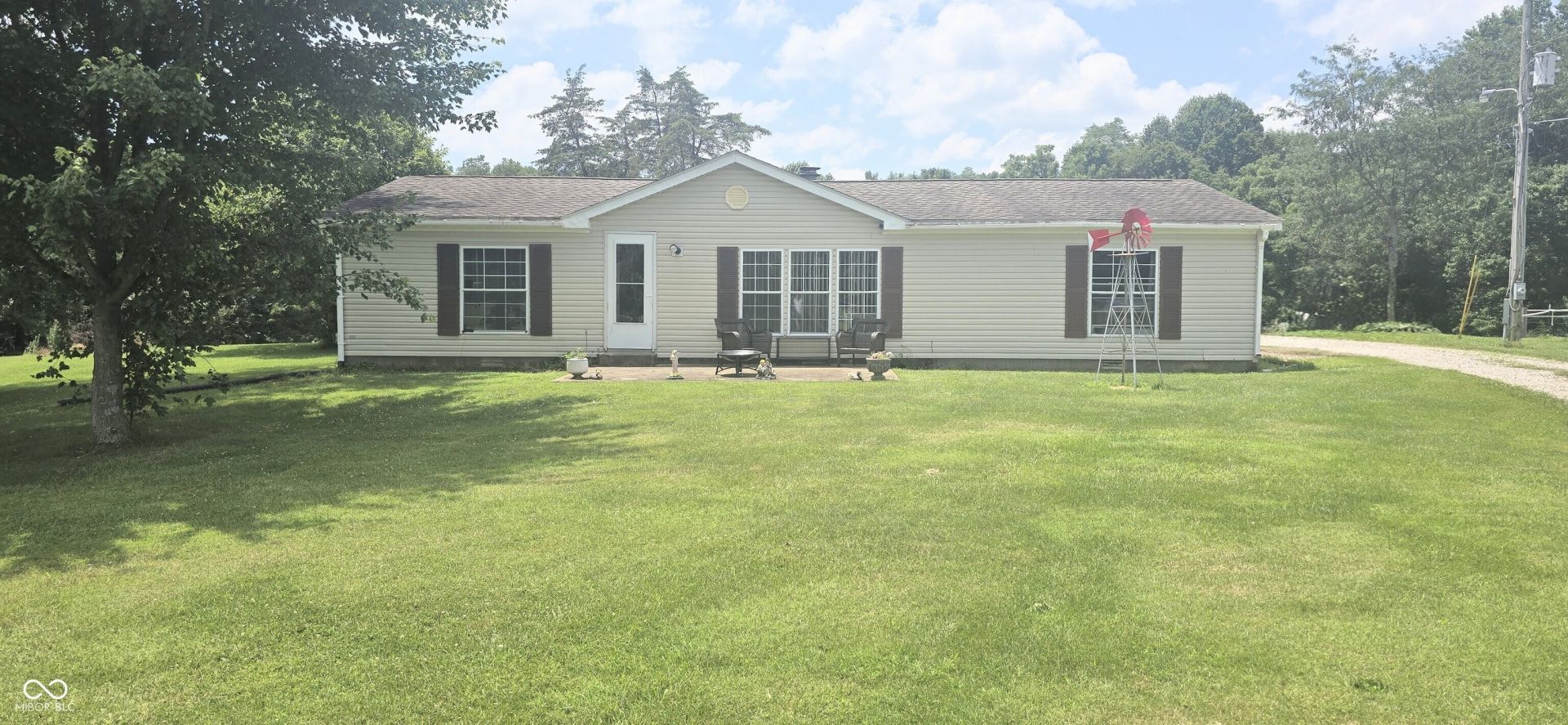 1755 S County Road 250 E, North Vernon, IN 47265 Main Photo