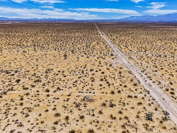 18823 Richardson Road, Adelanto, CA 92301