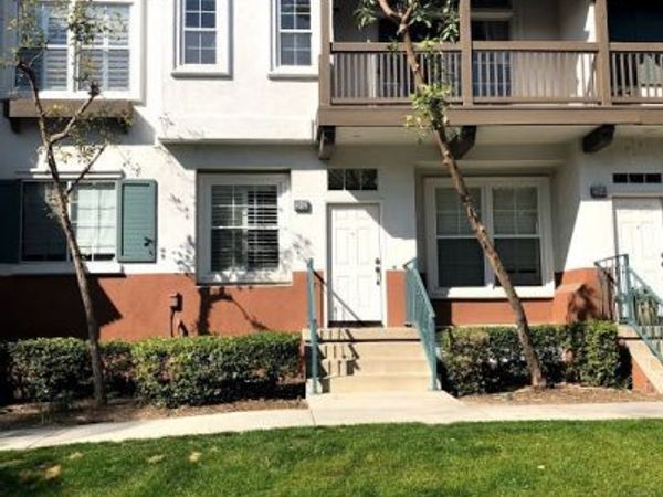 2892 Player, Tustin, CA 92782