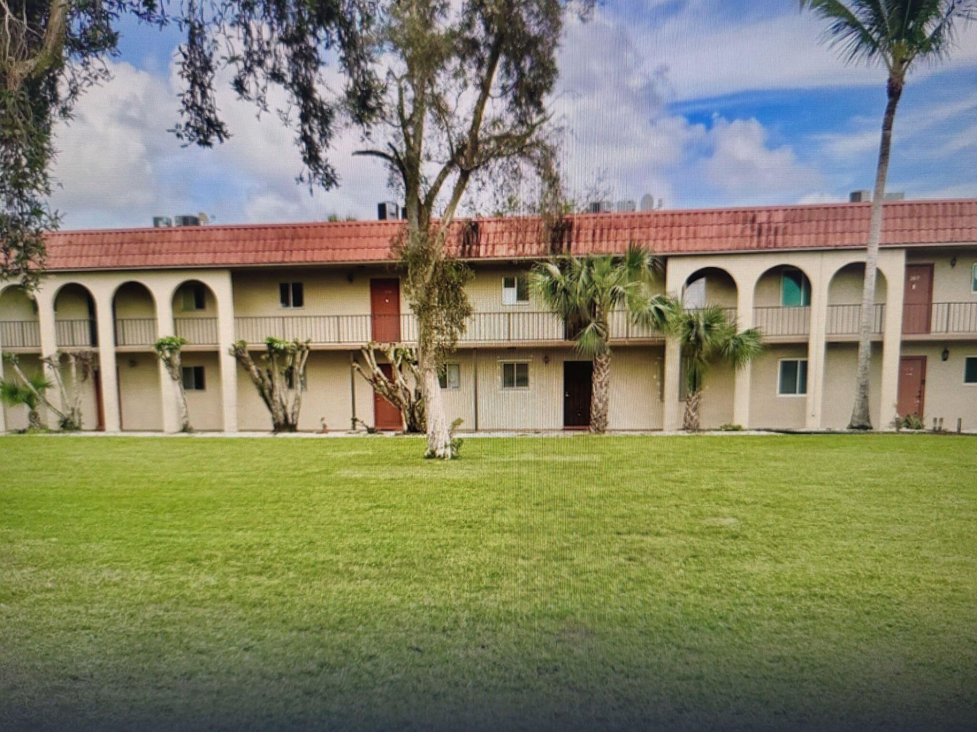 6094 Forest Hill Boulevard, Unit 205, West Palm Beach, FL 33415 Photo