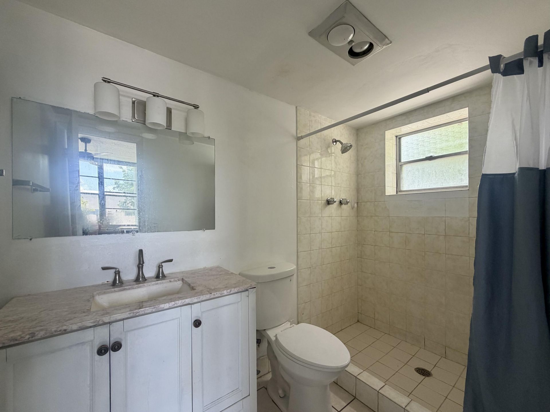 15600 NW 7th Avenue, Unit 303, Miami, FL 33169 Photo