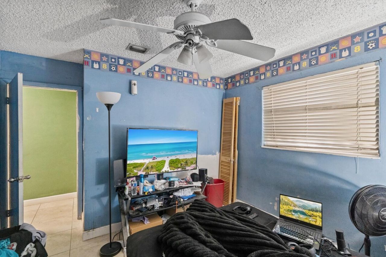 3031 NW 69th Terrace, Miami, FL 33147 Photo