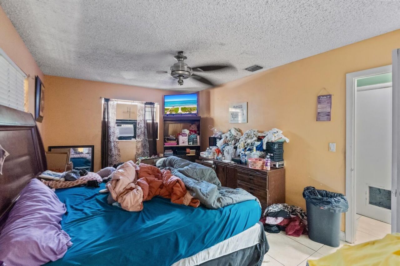 3031 NW 69th Terrace, Miami, FL 33147 Photo