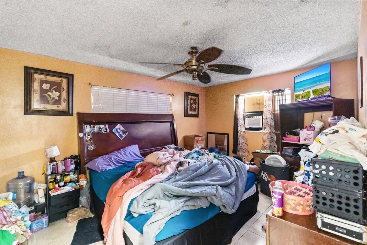3031 NW 69th Terrace, Miami, FL 33147 Photo