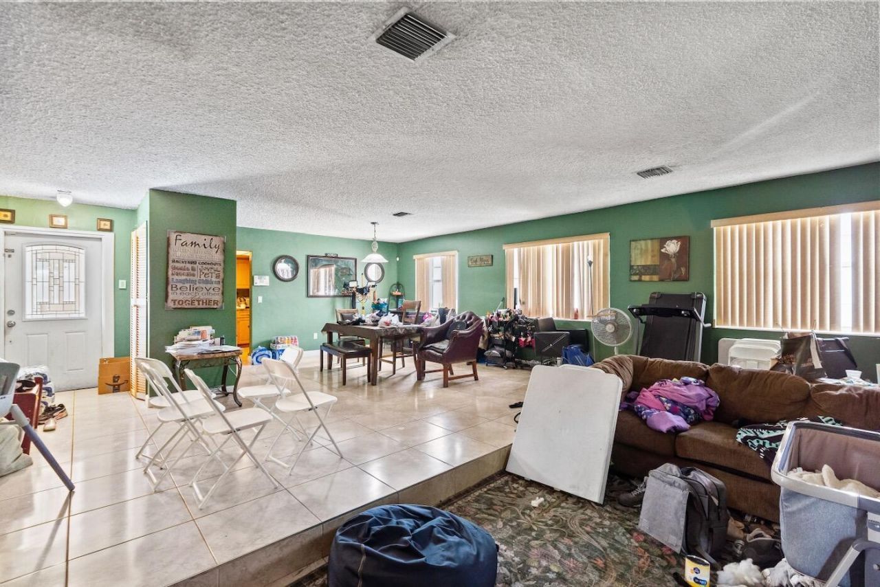 3031 NW 69th Terrace, Miami, FL 33147 Photo