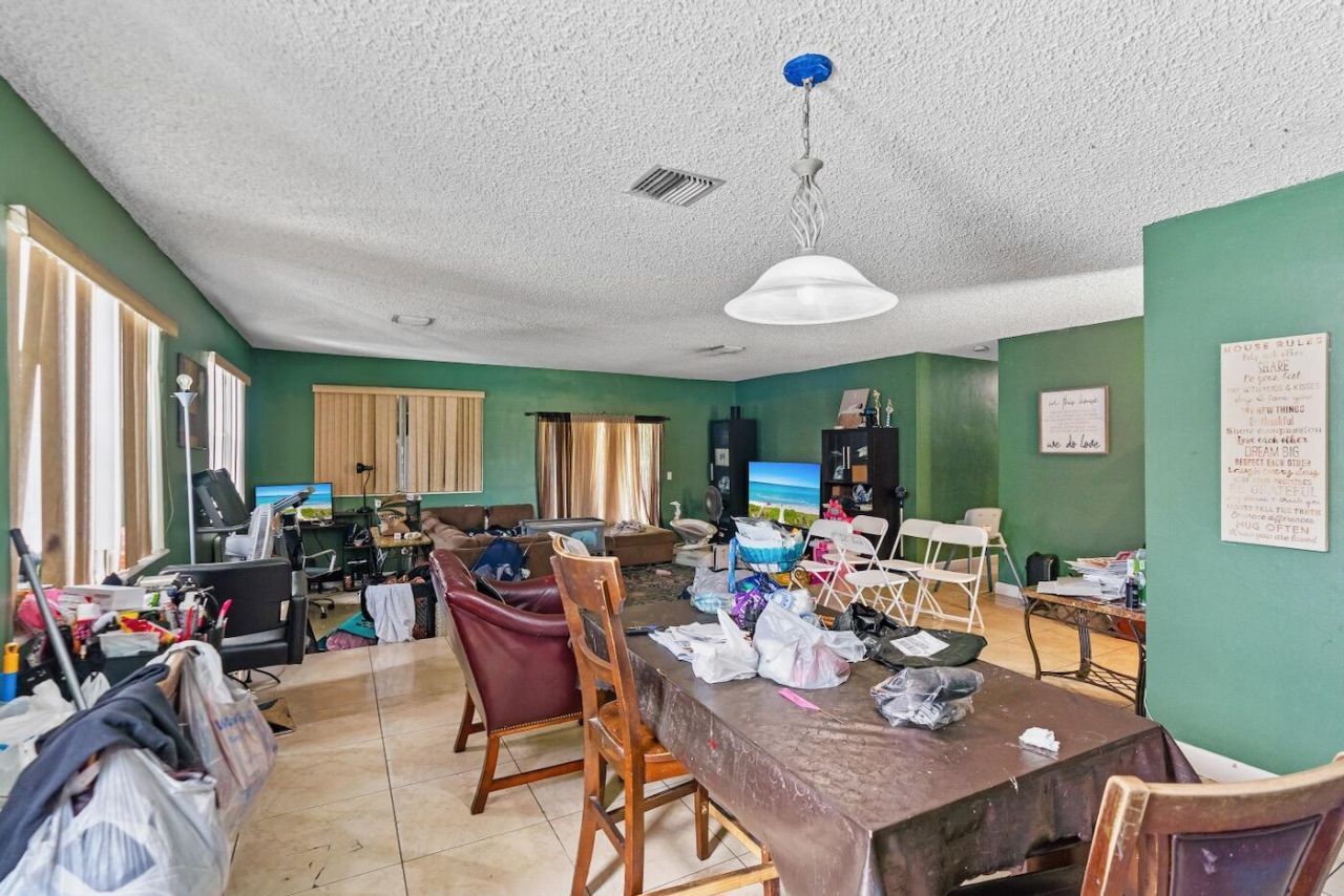 3031 NW 69th Terrace, Miami, FL 33147 Photo