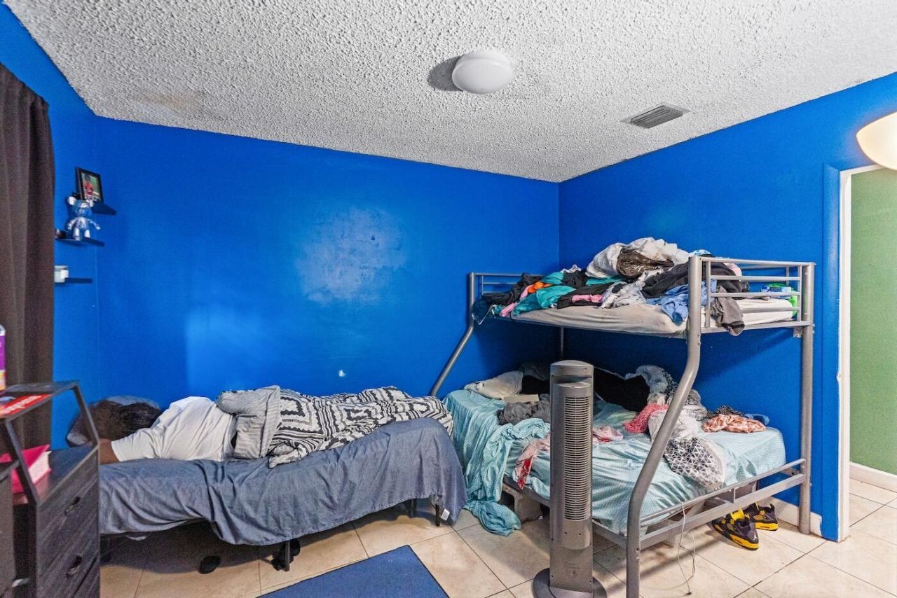 3031 NW 69th Terrace, Miami, FL 33147 Photo