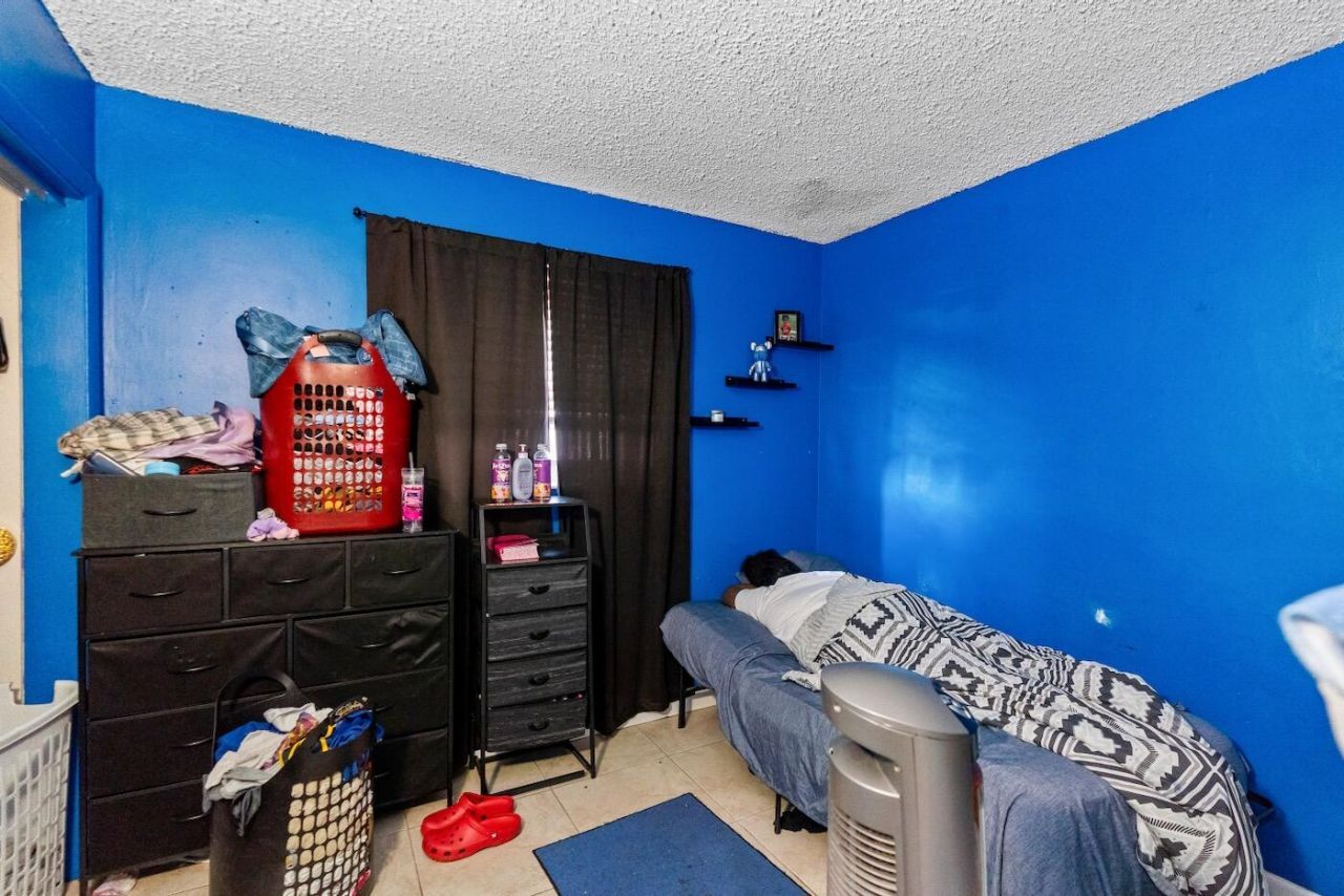 3031 NW 69th Terrace, Miami, FL 33147 Photo