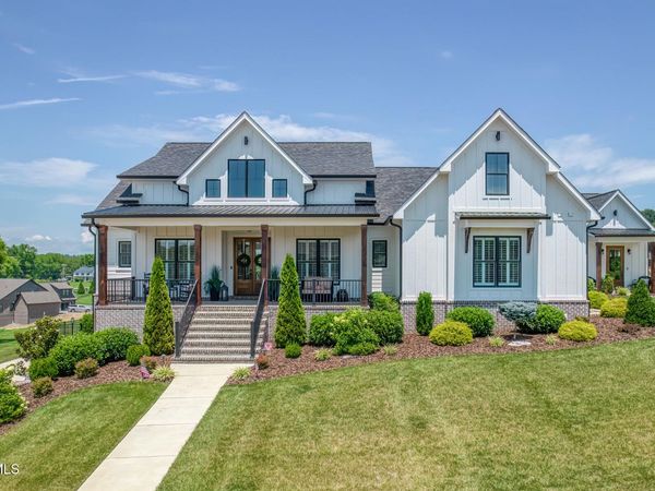1385 Chadsworth Lane, Johnson City, TN 37601