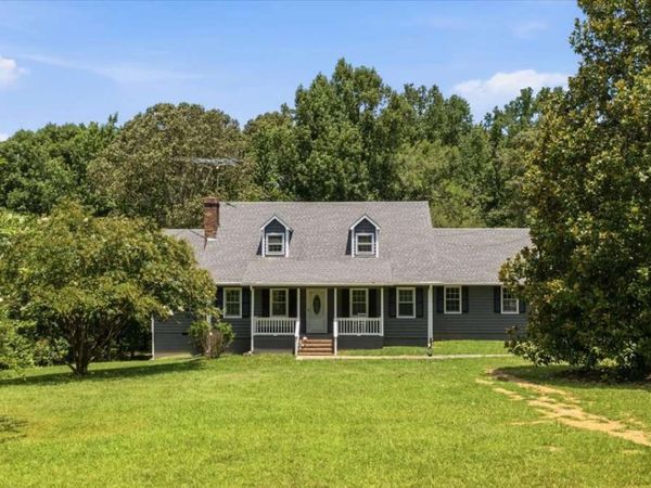 591 Old Taylorsville Rd, Aragon, GA 30104