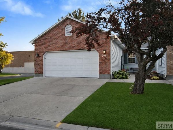 3082 Thayer Bridge Circle, IDAHO FALLS, ID 83402