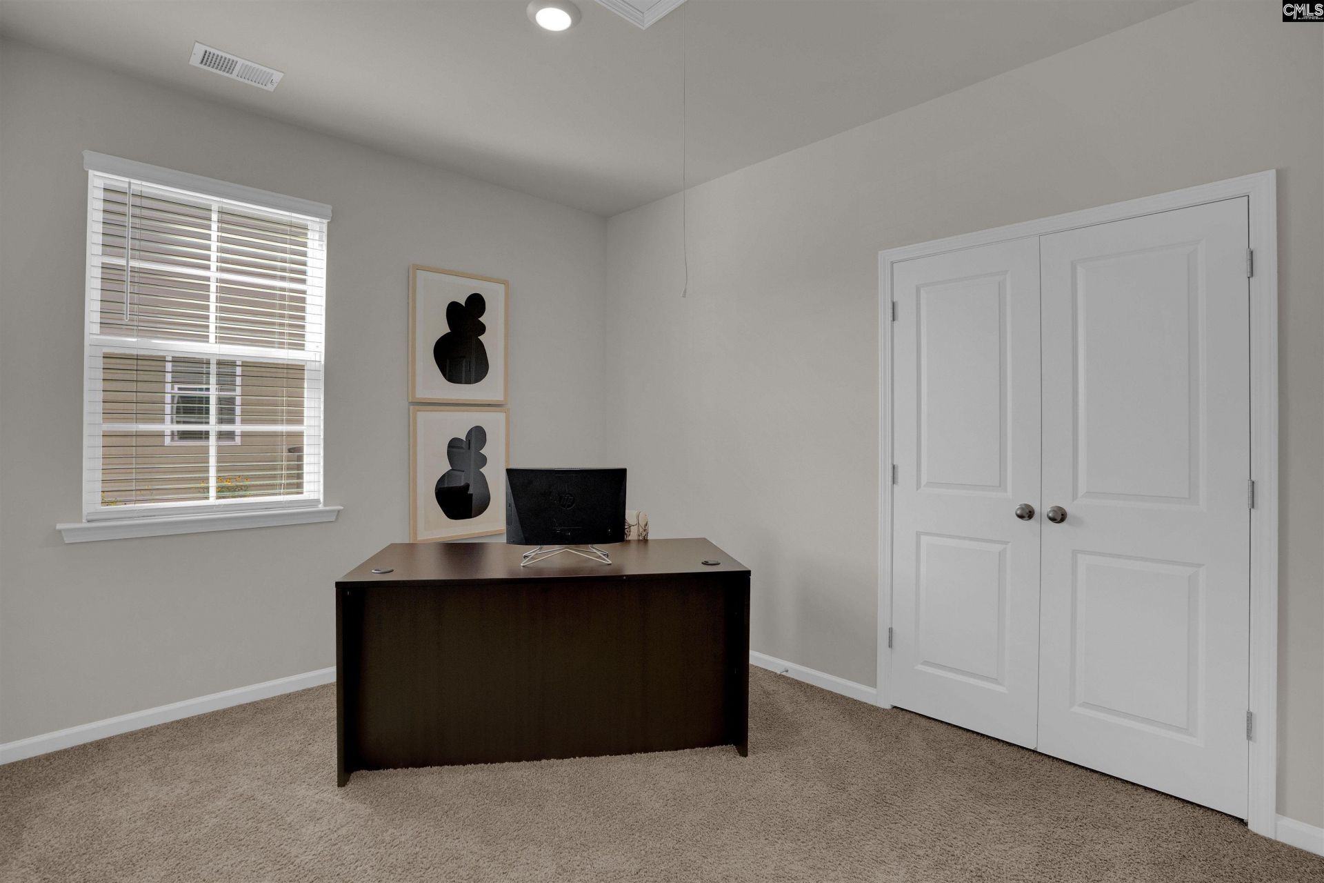 28 Edgebrook Drive  Photo 10