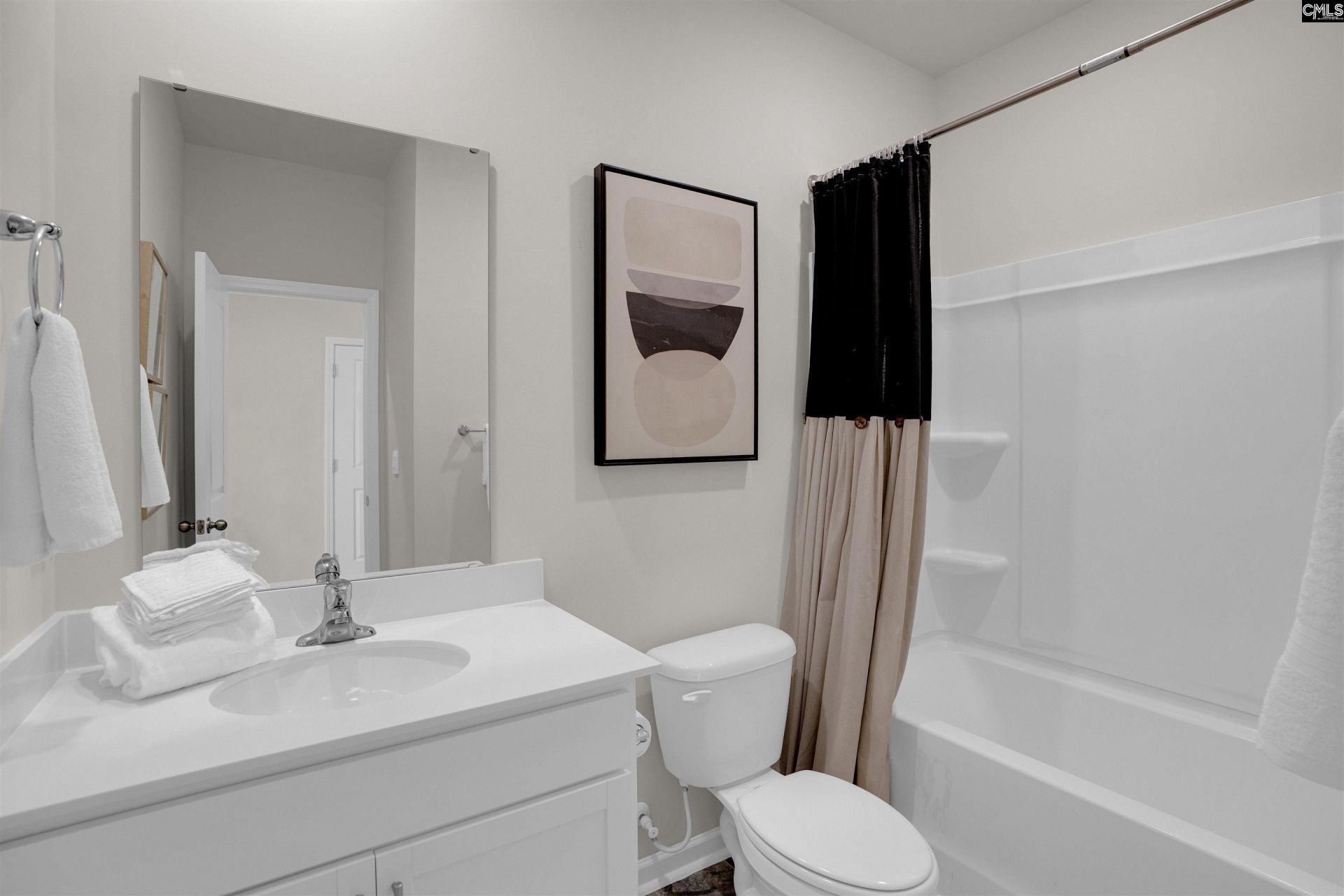 28 Edgebrook Drive  Photo 12
