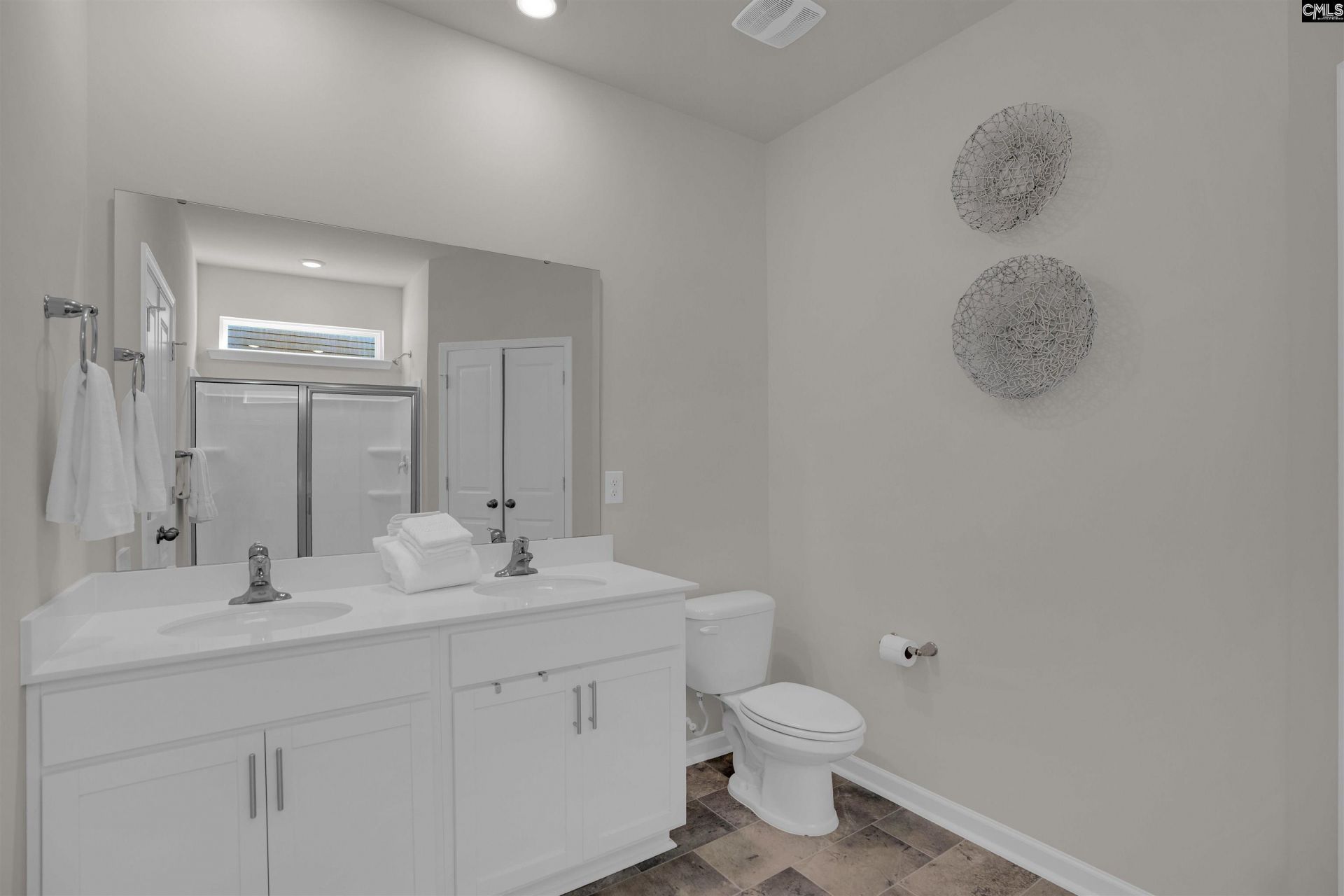 28 Edgebrook Drive  Photo 17