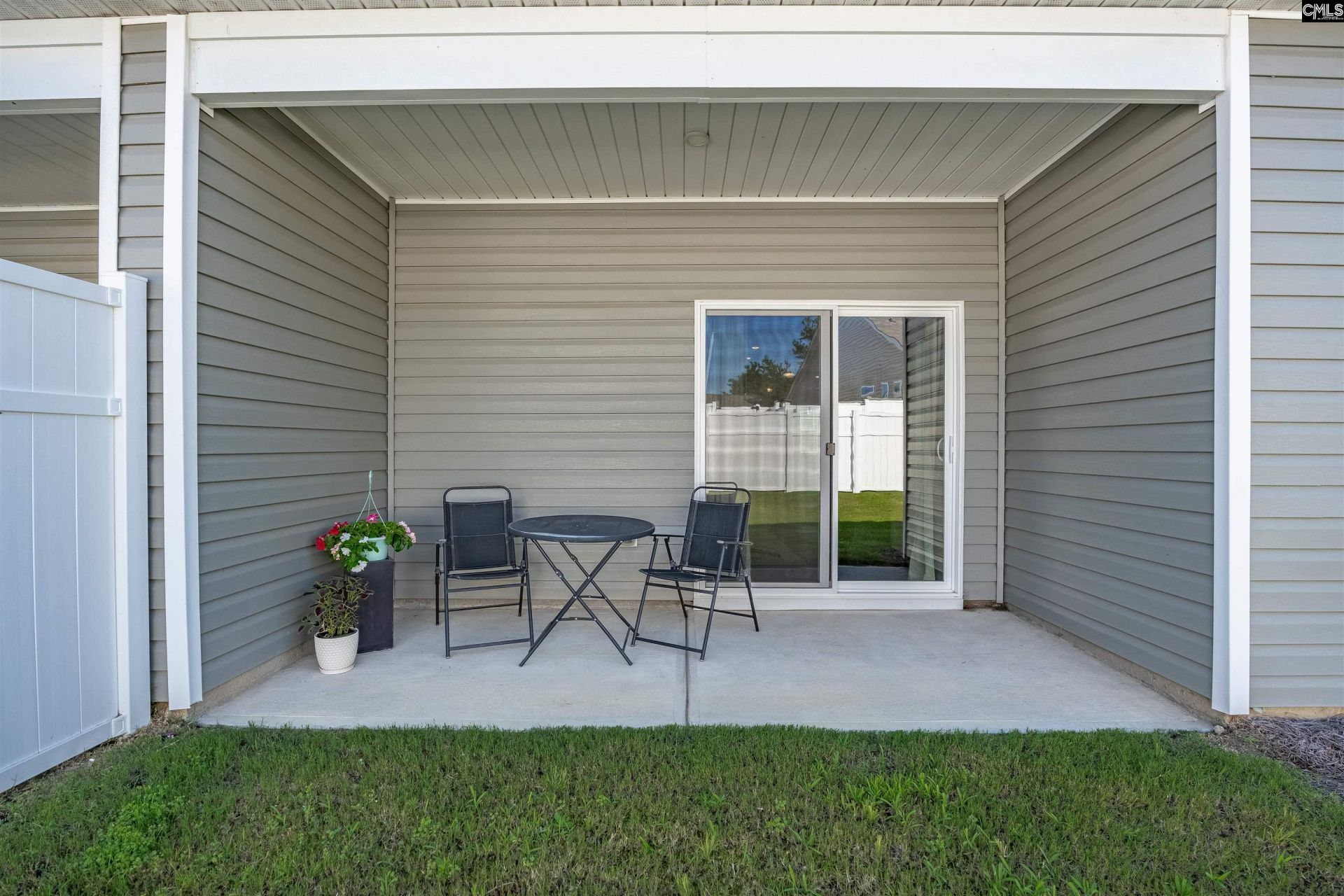 28 Edgebrook Drive  Photo 19