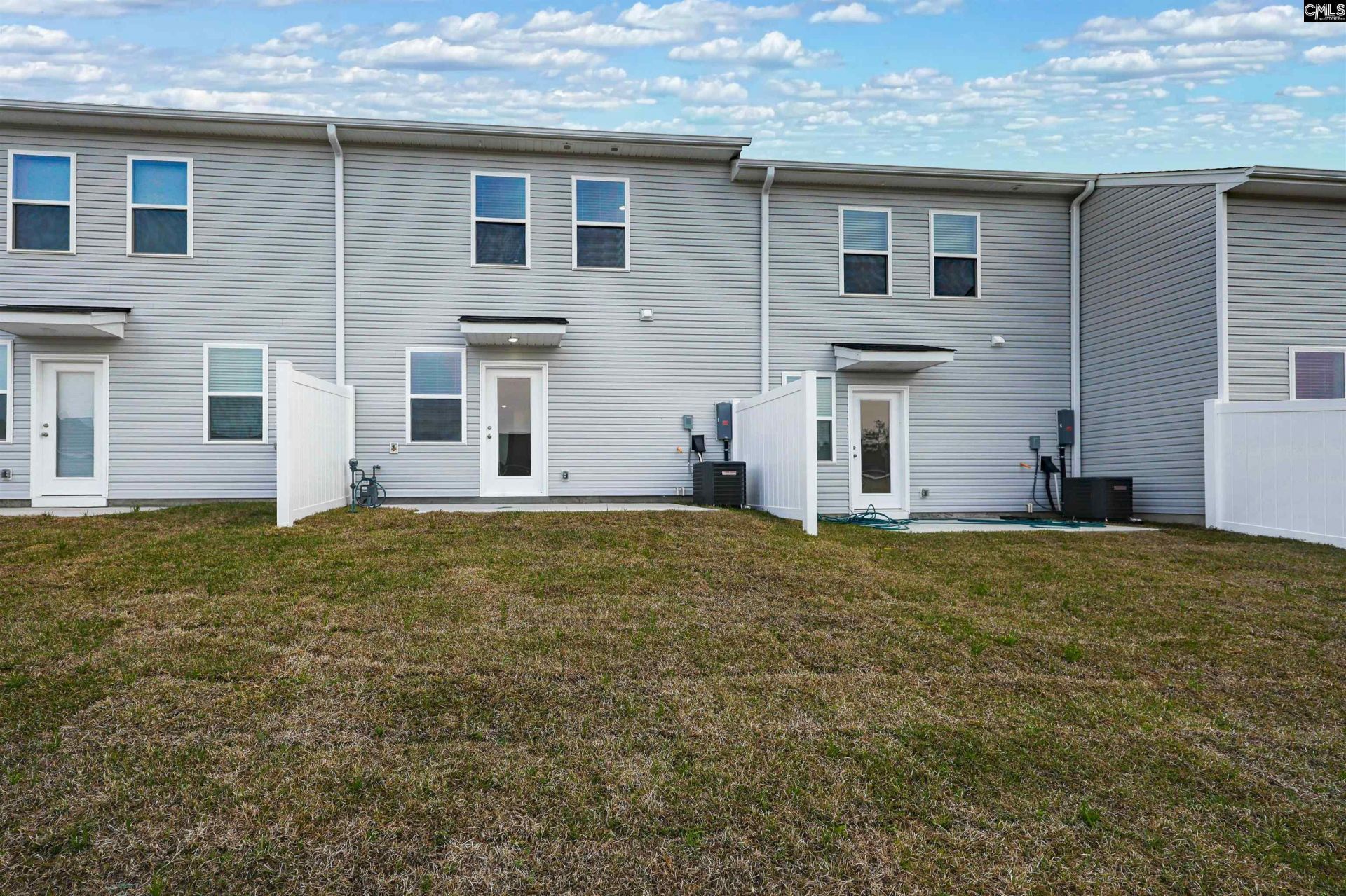 218 Sunny Hill Drive  Photo 5