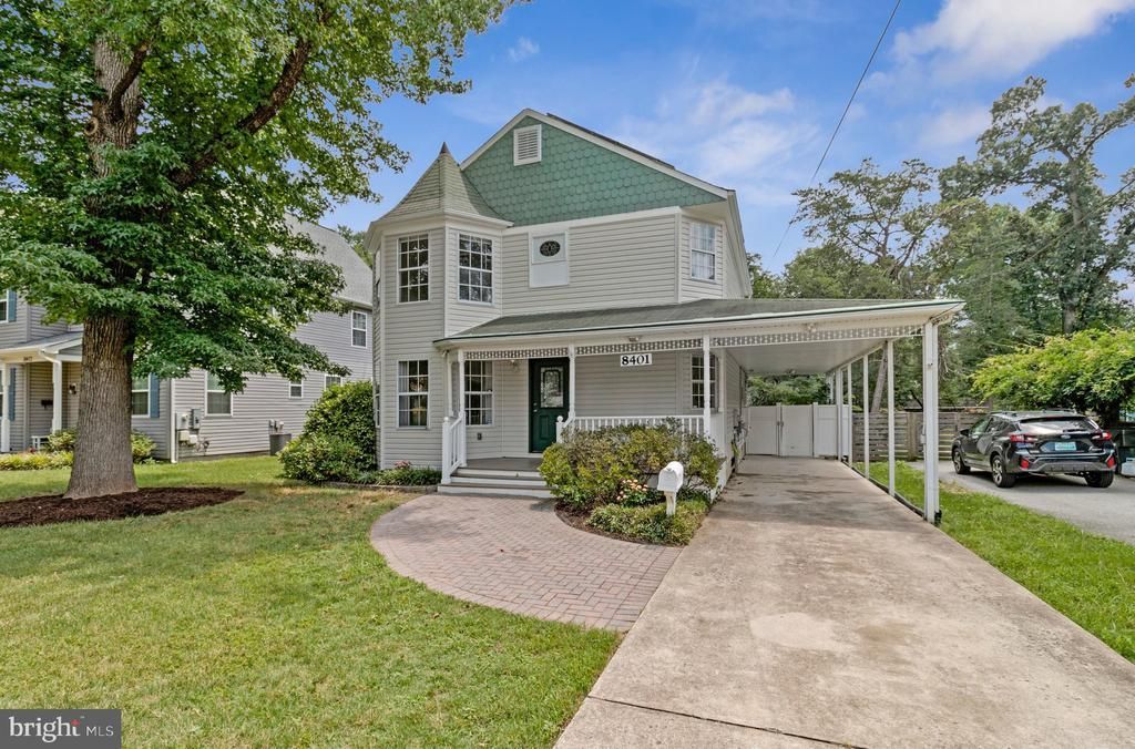 8401 POTOMAC AVENUE , COLLEGE PARK, MD 20740