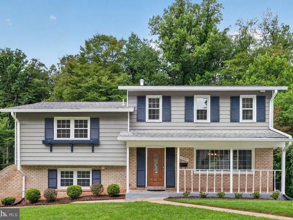 13804 DRAKE DRIVE, ROCKVILLE, MD 20853