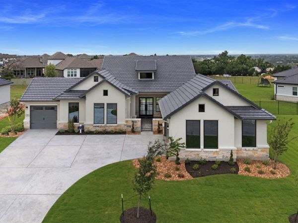 121 La Ventana DR, Liberty Hill, TX 78642