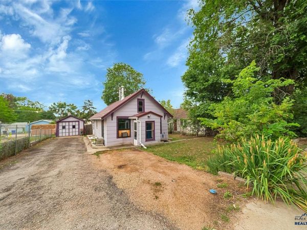 125 E PHILADELPHIA, Rapid City, SD 57701
