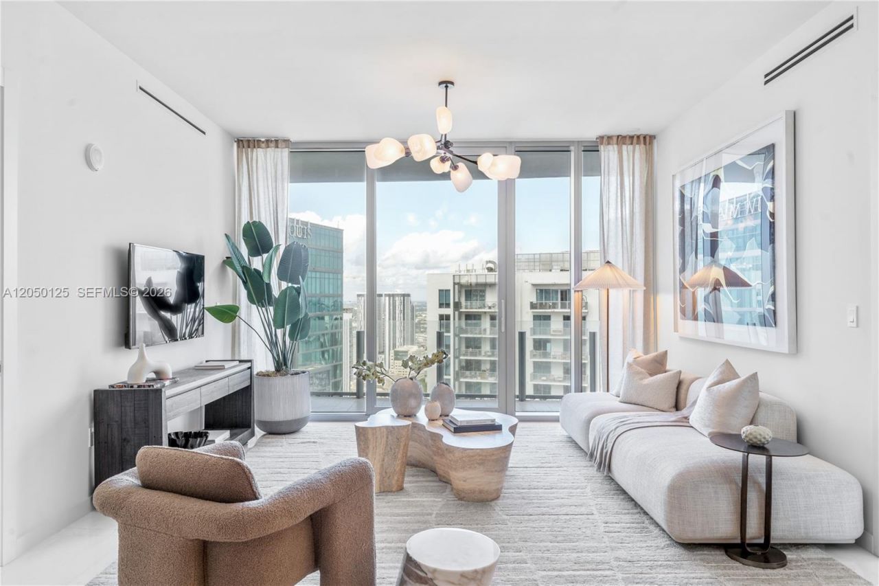 300 Biscayne Blvd Way , Unit 4309, Miami, FL 33131 Photo