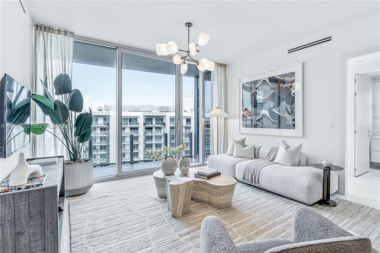300 Biscayne Blvd Way , Unit 4309, Miami, FL 33131 Photo